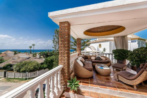 El Rosario sunny terrace in Marbella by Costarentals - Ref M6